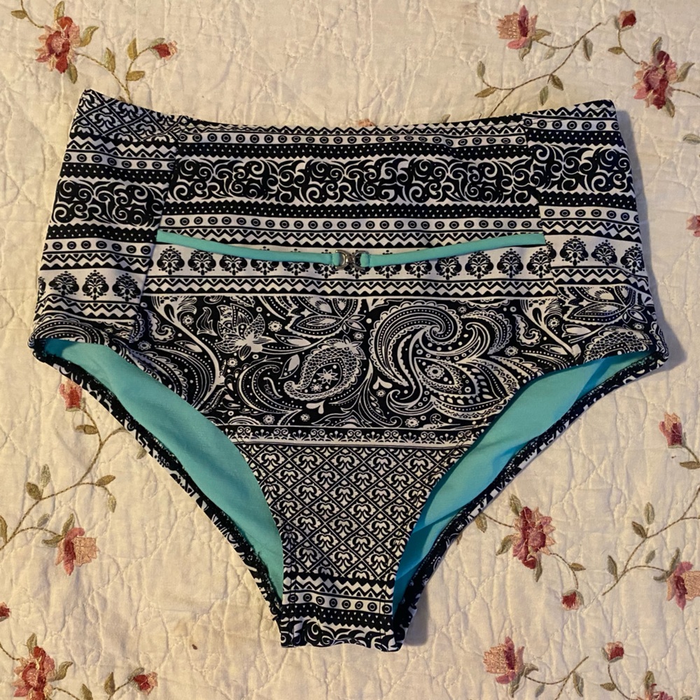 Apollo Swim high waisted black/white bikini bottoms w/ mint strap & inner lining
